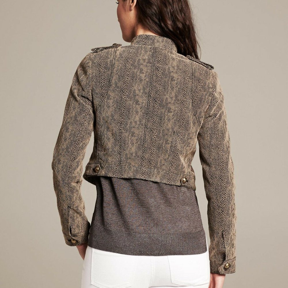 Python Cropped Jacket - Picture 2 of 8